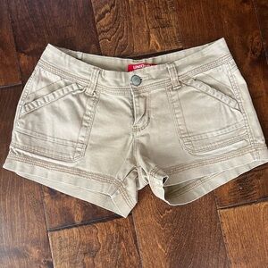 UNIONBAY Tan Shorts Size 5